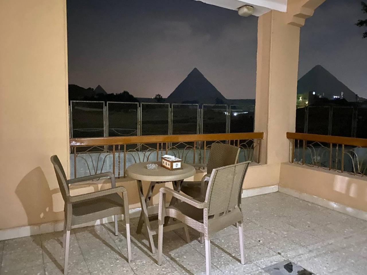 Egyptian Apartment *